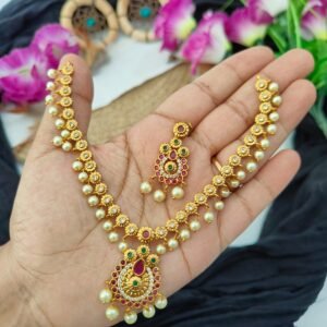 ad stone diamond look necklace