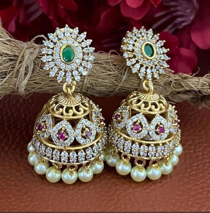 ad stone gold look earrings ad stone gold look earrings